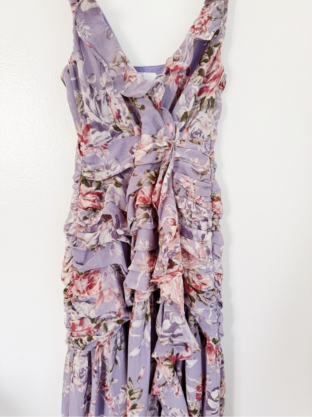 Astr Ruched Ruffle Maxi Dress
Size XS Nwot - Picture 6 of 11